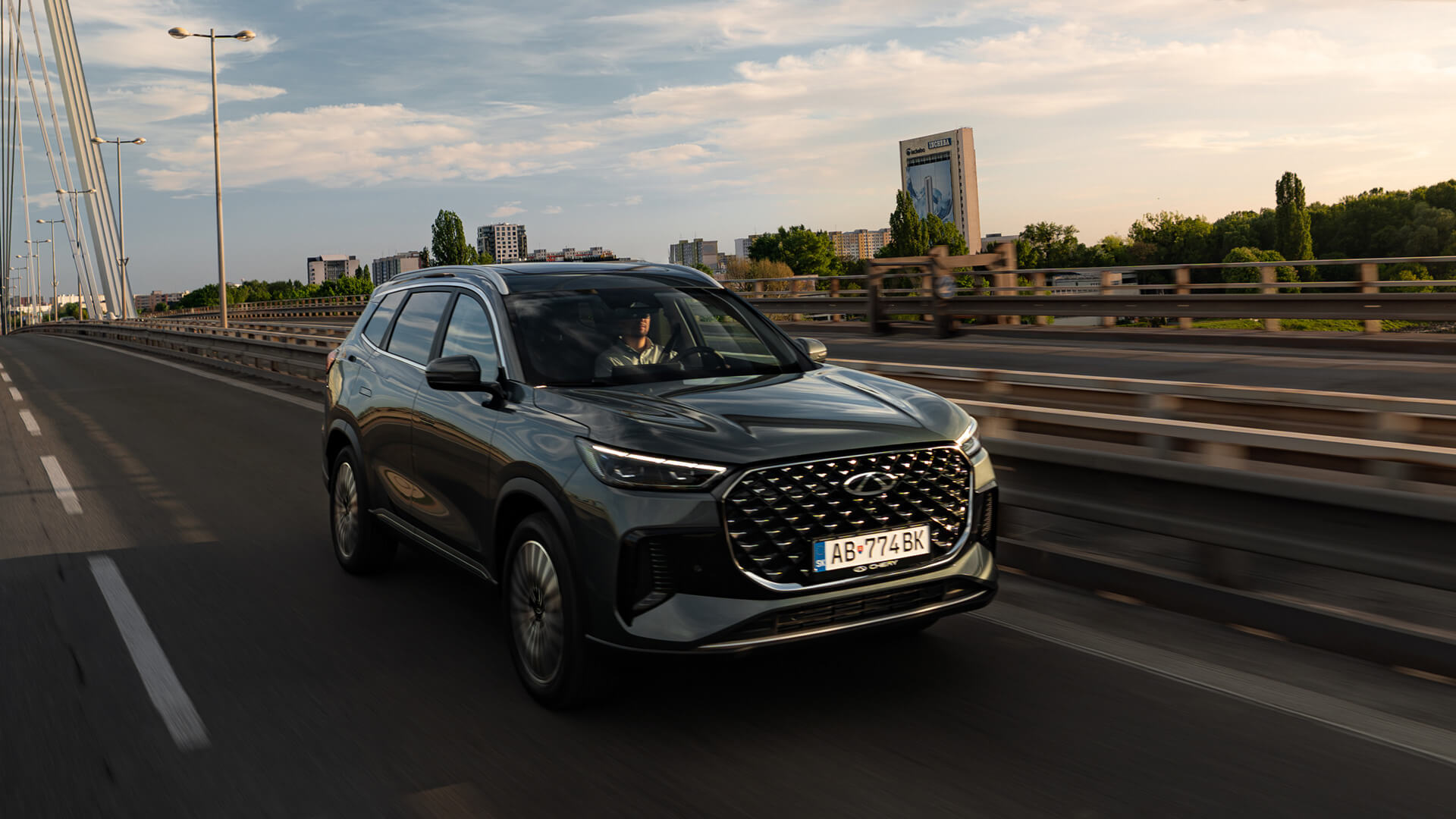 CHERY Tiggo 8